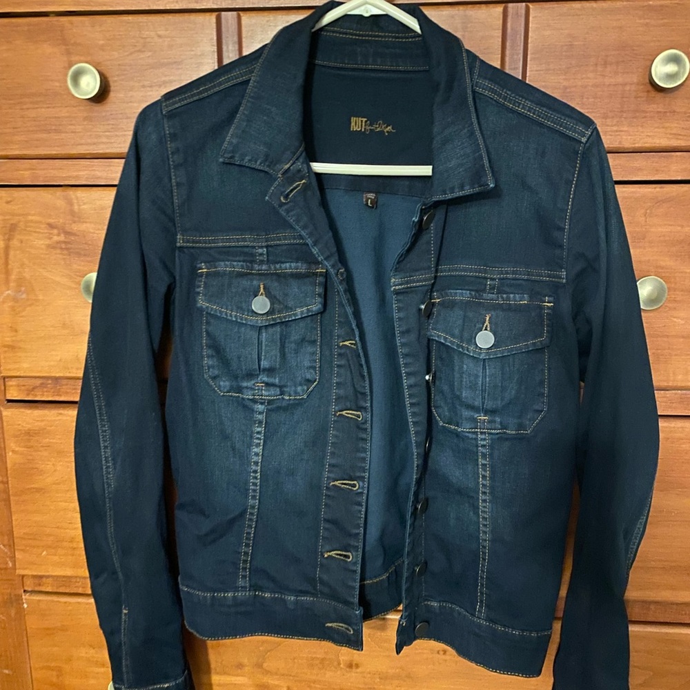 KUT from the Kloth Women's Amelia Denim Jacket Dark Wash Size L